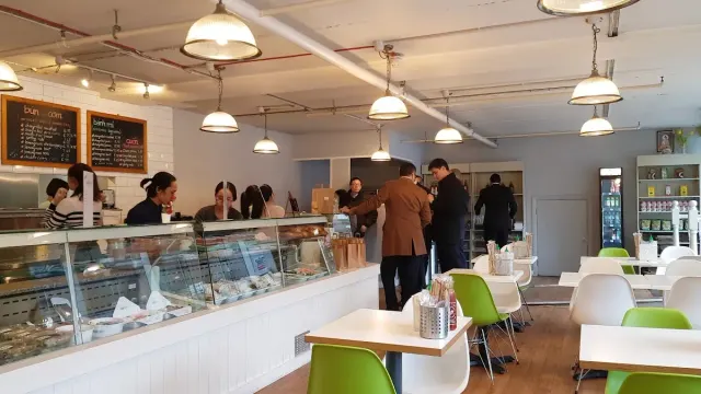 BookNoFees: Restaurace – EatViet – London – EatViet, foto 3