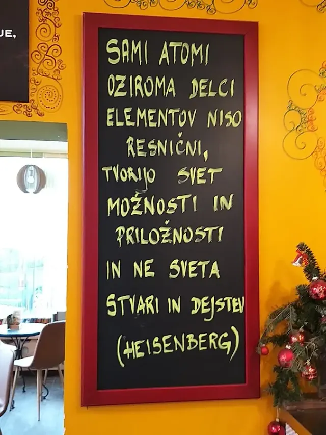 BookNoFees: Kavárna – Kavarna Zofa – Ljubljana – Kavárna Zofa, foto 2