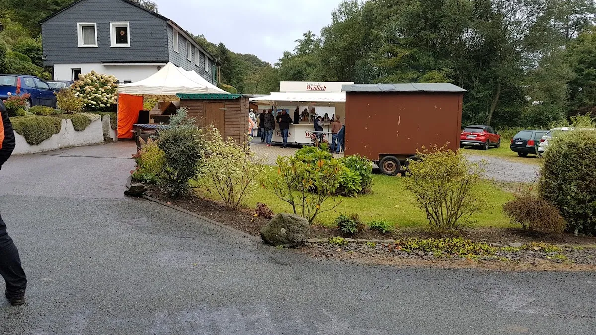 BookNoFees: Restaurace – Landbäckerei Kritzler – Breckerfeld – Venkovská pekárna Kritzler, foto 1