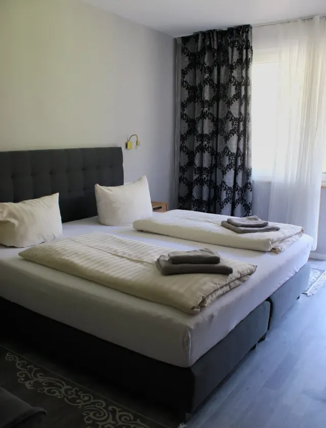 BookNoFees: Restaurace – Landhotel Laarmann – Lennestadt – Venkovský hotel Laarmann, foto 2