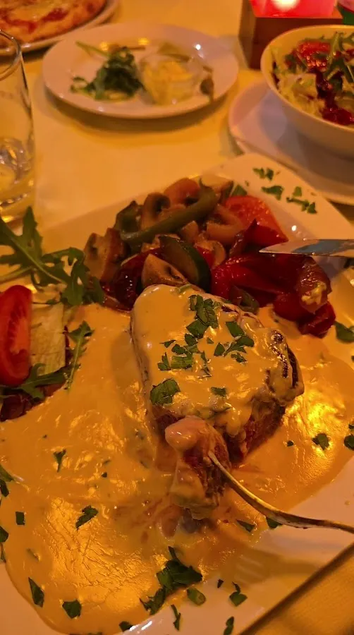 BookNoFees: Restaurace – Ristorante Pizzeria La Vita – Holzwickede – Restaurace a pizzerie La Vita, foto 3