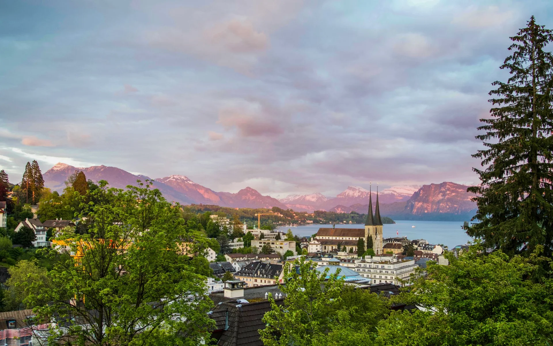 Pohled na Lucern a jeho historické domy